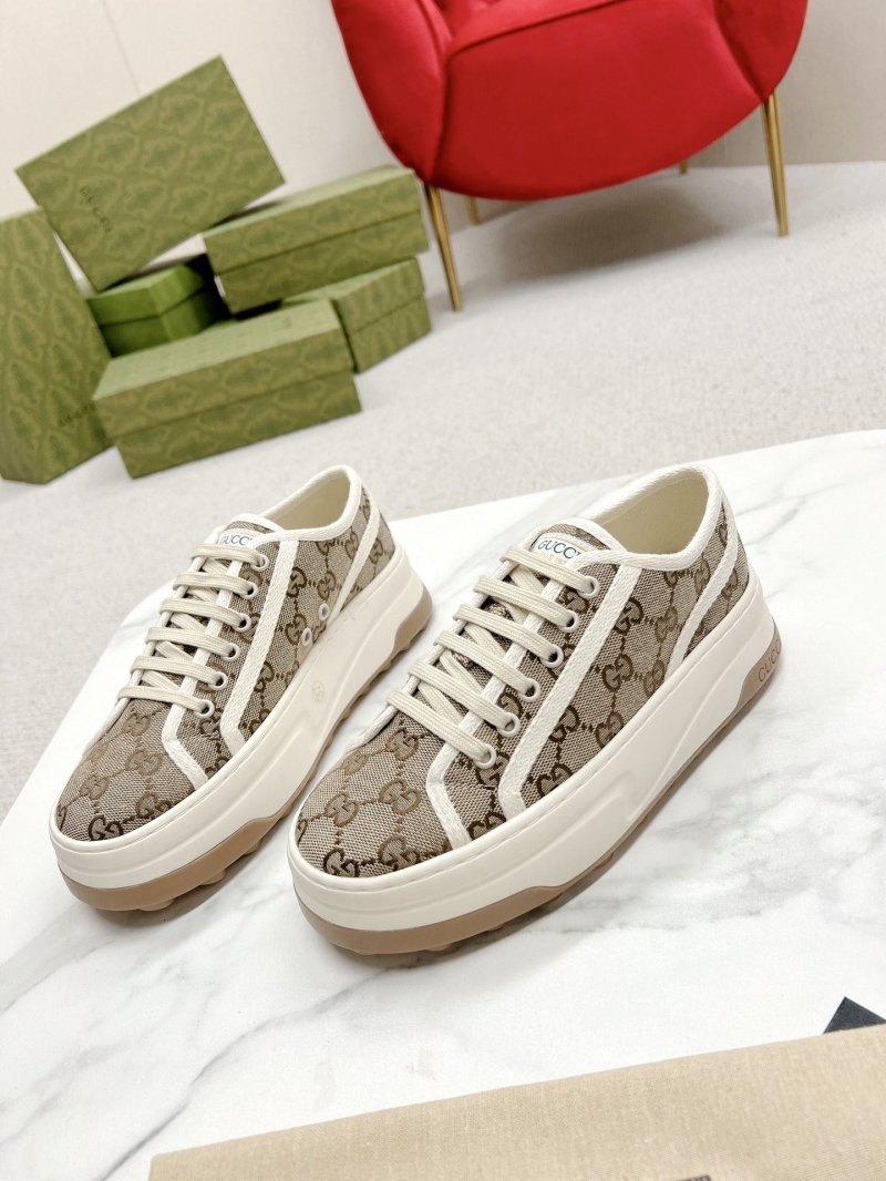 Gucci Casual Shoes